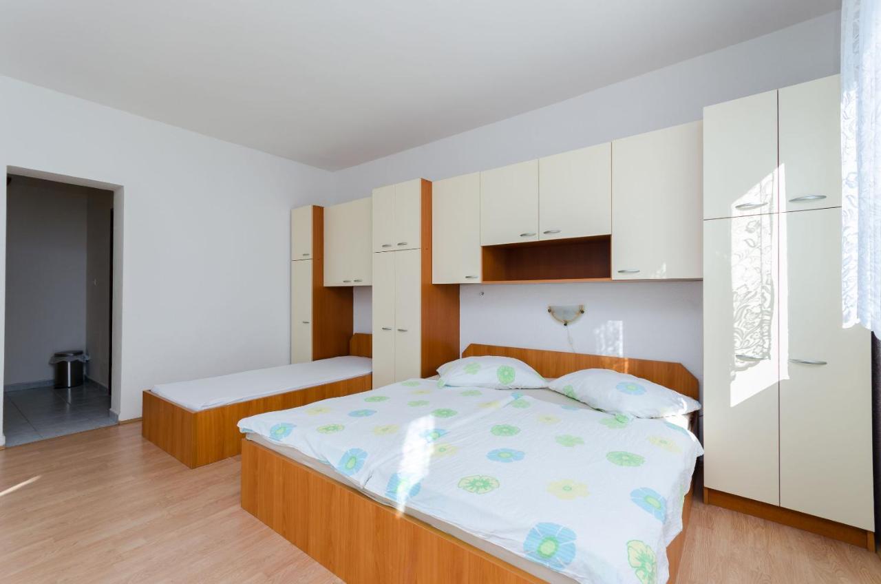 Apartments Anica J Lopar Kültér fotó