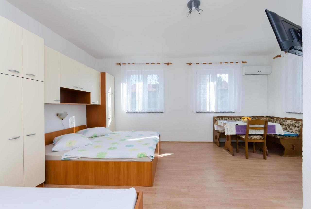 Apartments Anica J Lopar Kültér fotó
