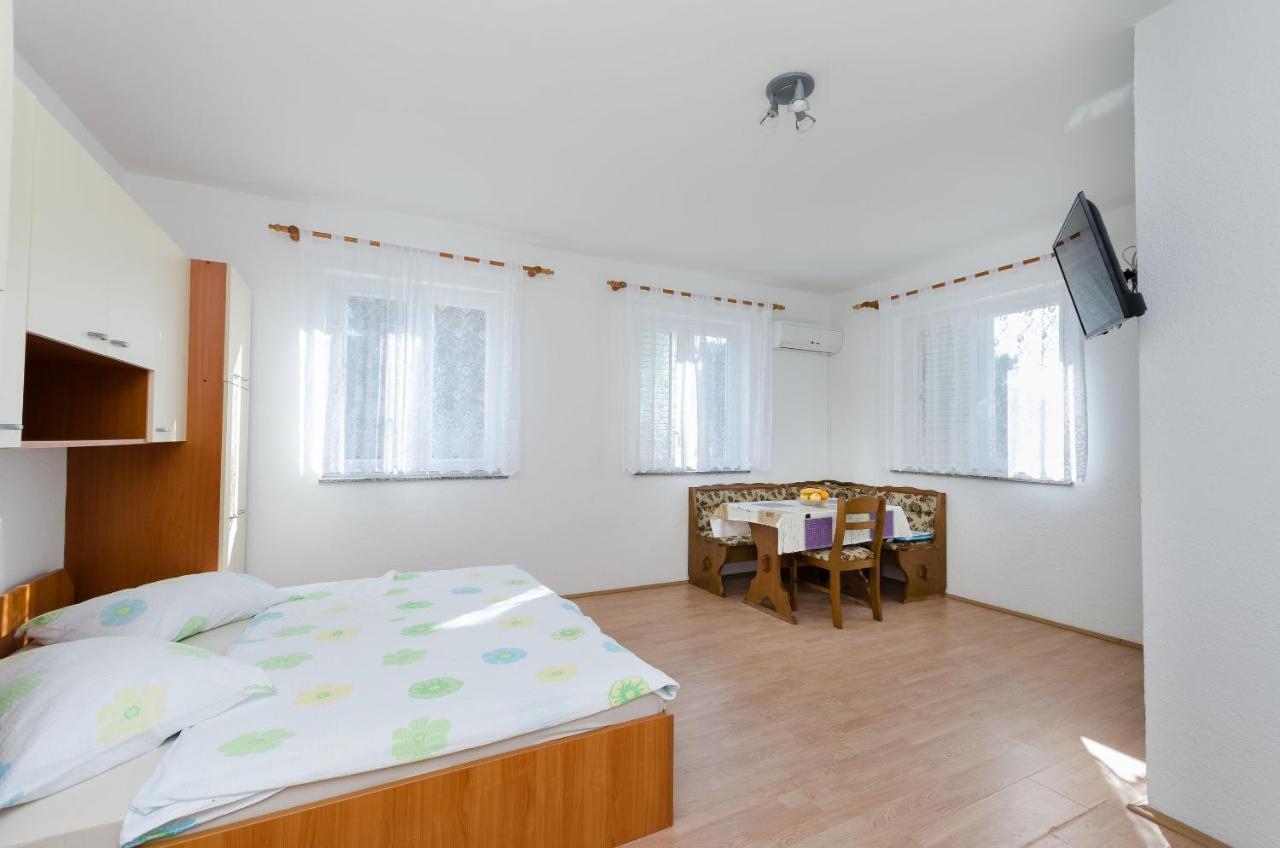 Apartments Anica J Lopar Kültér fotó